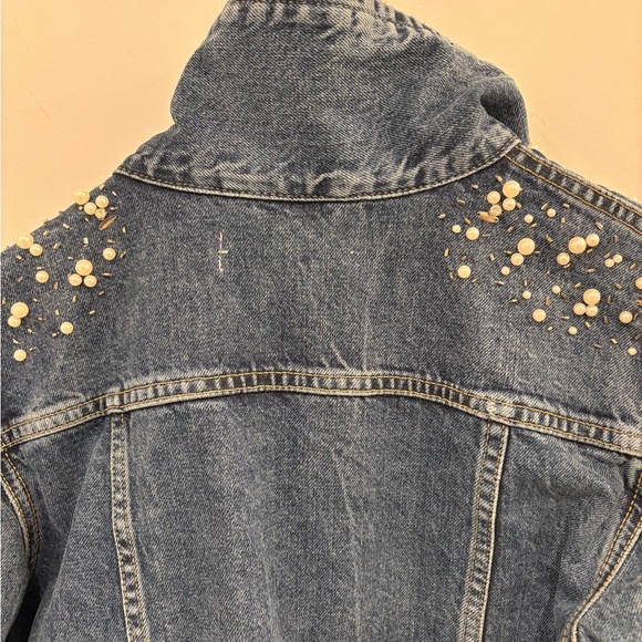 Anthropologie Pilcro Embellished Distressed Denim Trucker Jacket Size Small - Picture 12 of 16